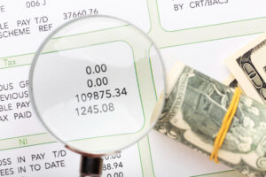Tarjeta de Crédito: Cómo se Determinan los Intereses y Por Qué Incrementan tu Saldo