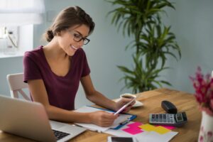 Manual Esencial para Crear un Presupuesto Mensual y Controlar tus Finanzas