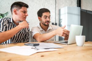 Comparación de Préstamos: ¿Conviene Más Elegir Línea o Sucursal?